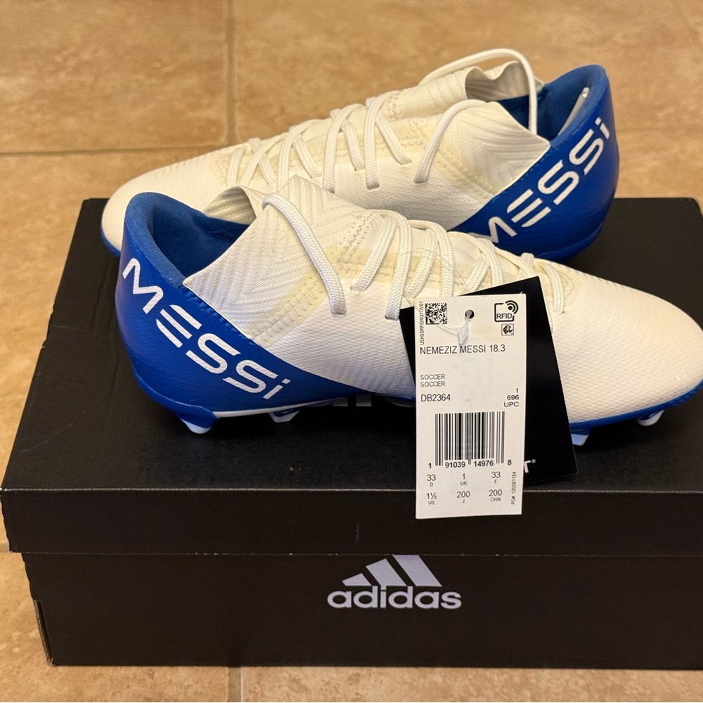 ADIDAS youth Nemeziz Messi 18.3 FG White and Blue Soccer Cleats - Picture 6 of 16